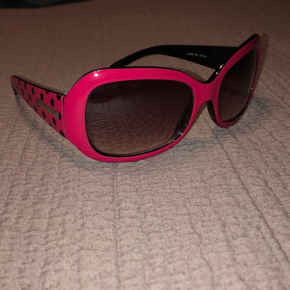 Fascia with black polk-a-dot Sunglasses